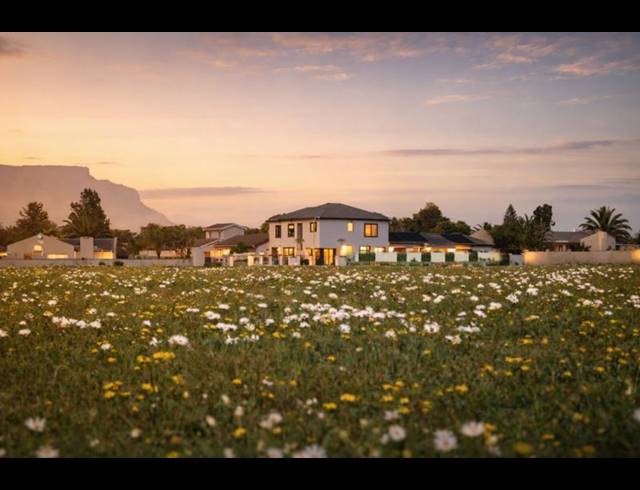 4 BEDROOM PROPERTY TO RENT IN FLAMINGO VLEI